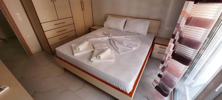 Lara Home, brand new, modern and with a great view - Housity