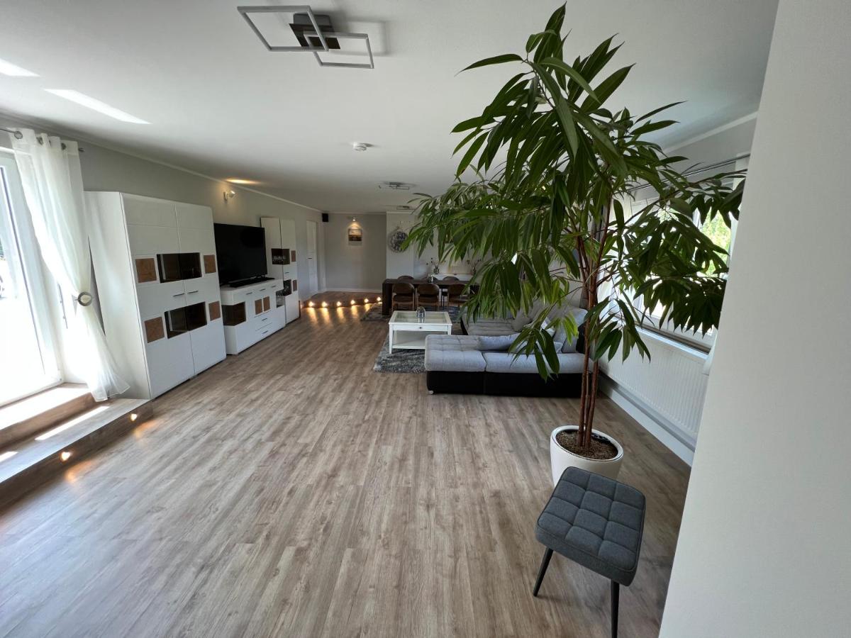 Bungalow 4 Schlafzimmer 8 Personen Parkplatz Grundstück Garten - Hizvo