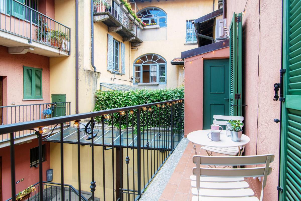 Silvia Como House - The House Of Travelers - Housity