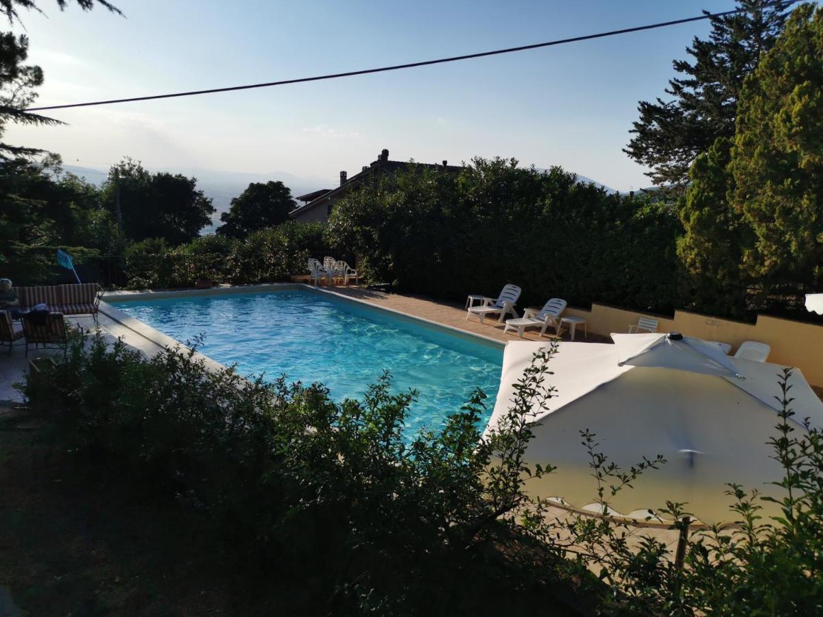 Appartamenti Borghetto Vetuliae Trevi - Housity