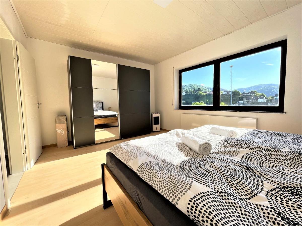 Traumaussicht Kamin Balkon Burgblick 65 Zoll TV Netflix Sky Joyn Lindenplatz - Housity