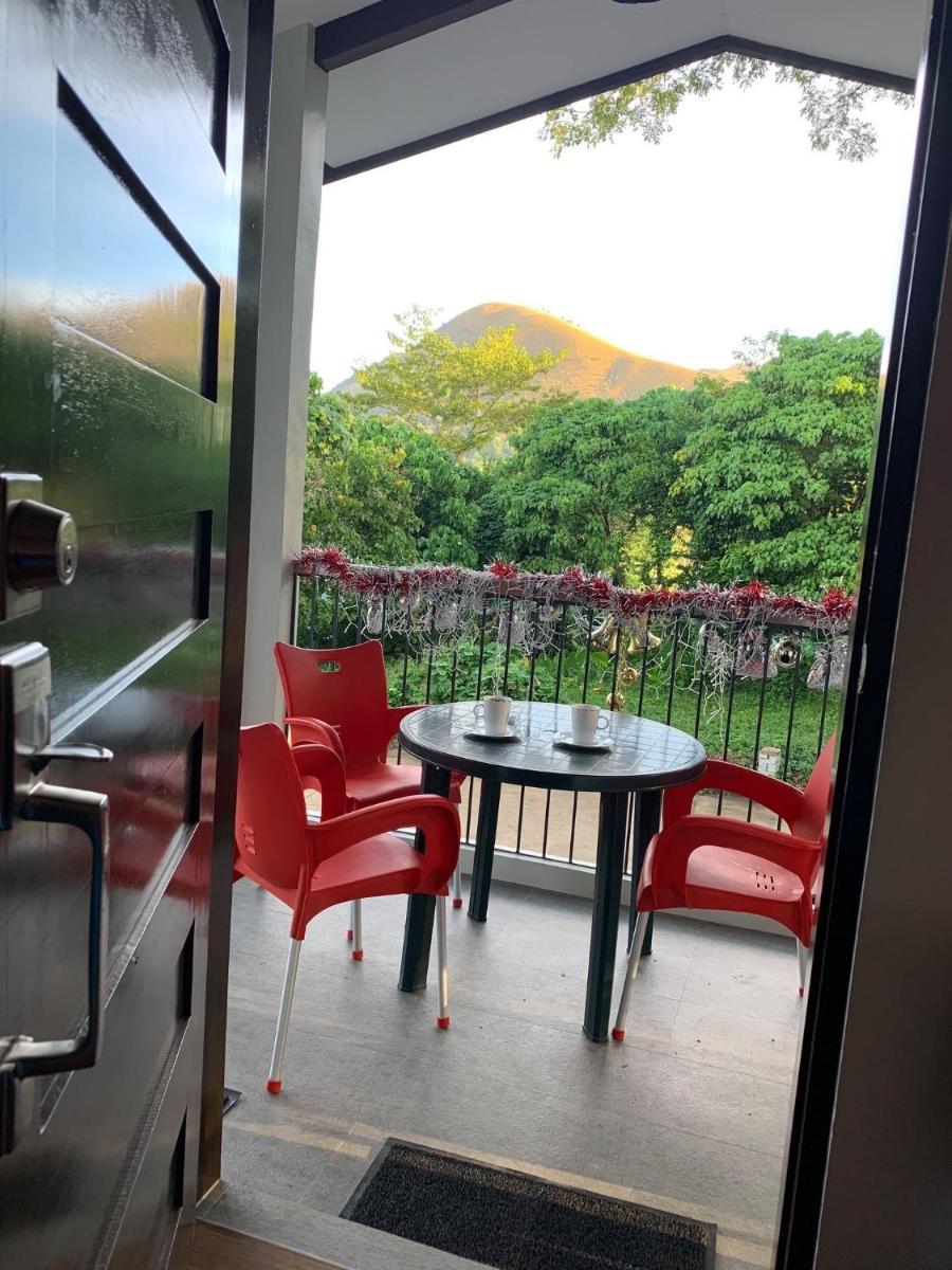 Mary's Homestay Coron - Housity