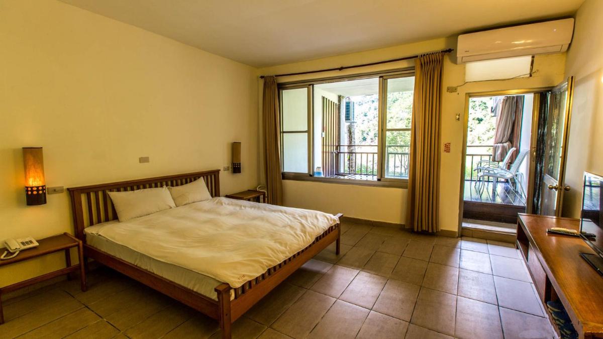 Ayawan Hot Spring Resort - Housity