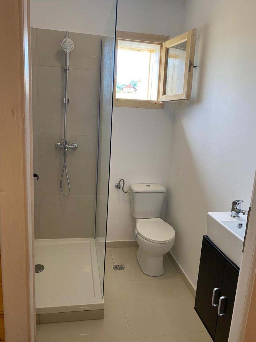 Cabana DEBORAH , Fardea lacu Surduc - Housity