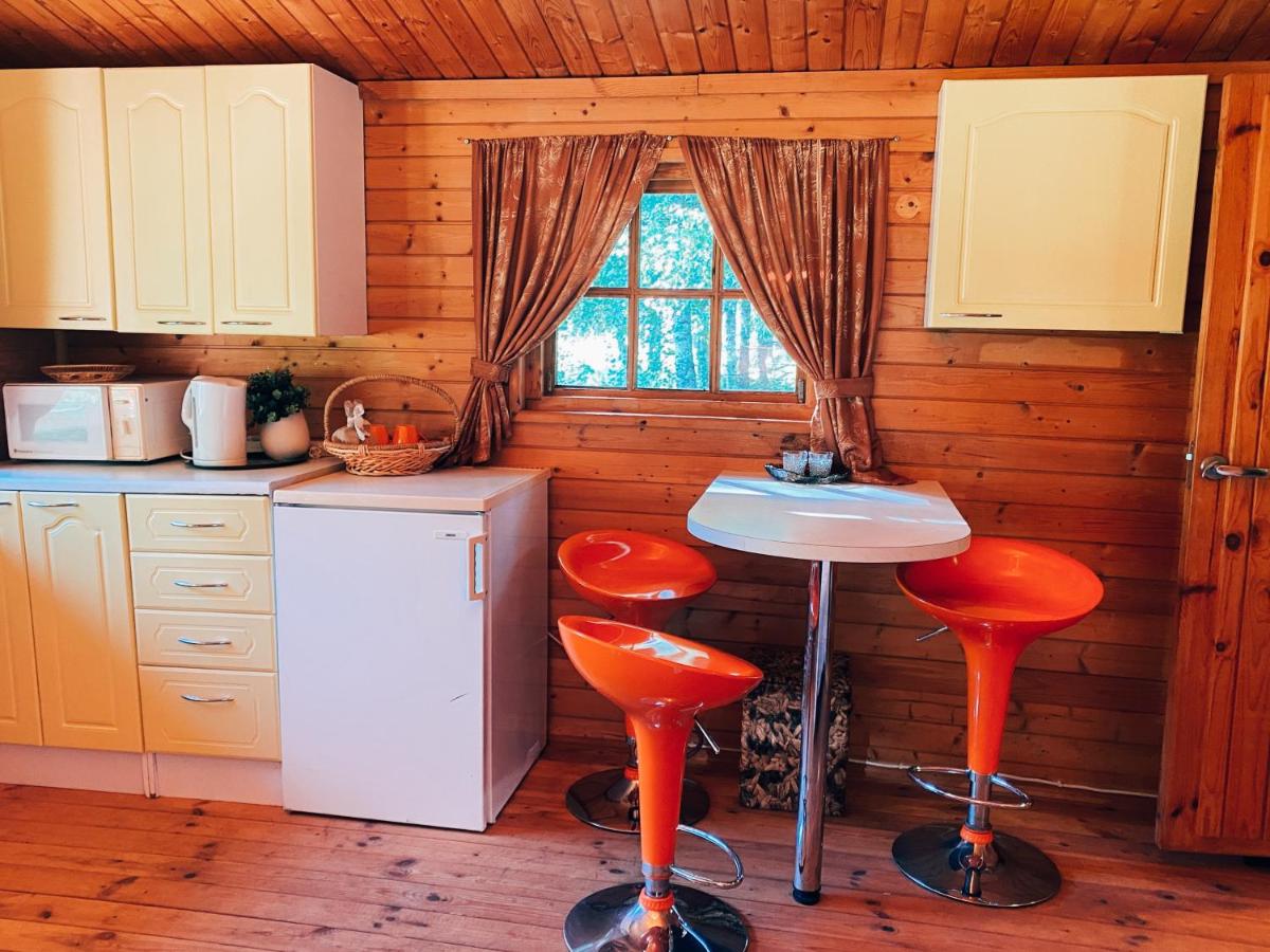 Loond country house near the Lake - Housity