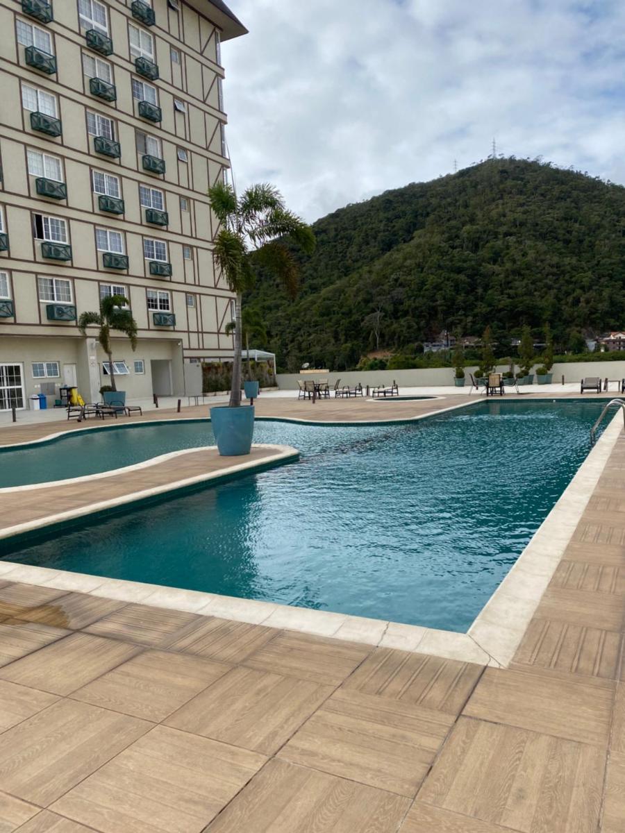 LOFT COMPLETO, GRANJA BRASIL, EM ITAIPAVA - Housity