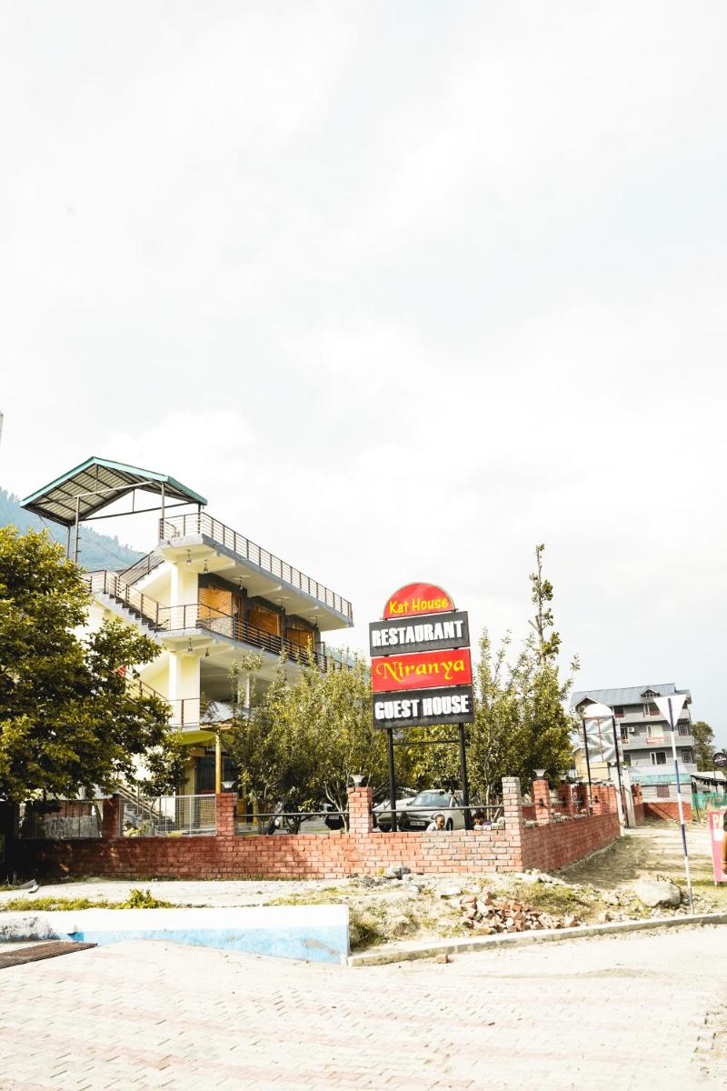 Niranya Guest House - Housity
