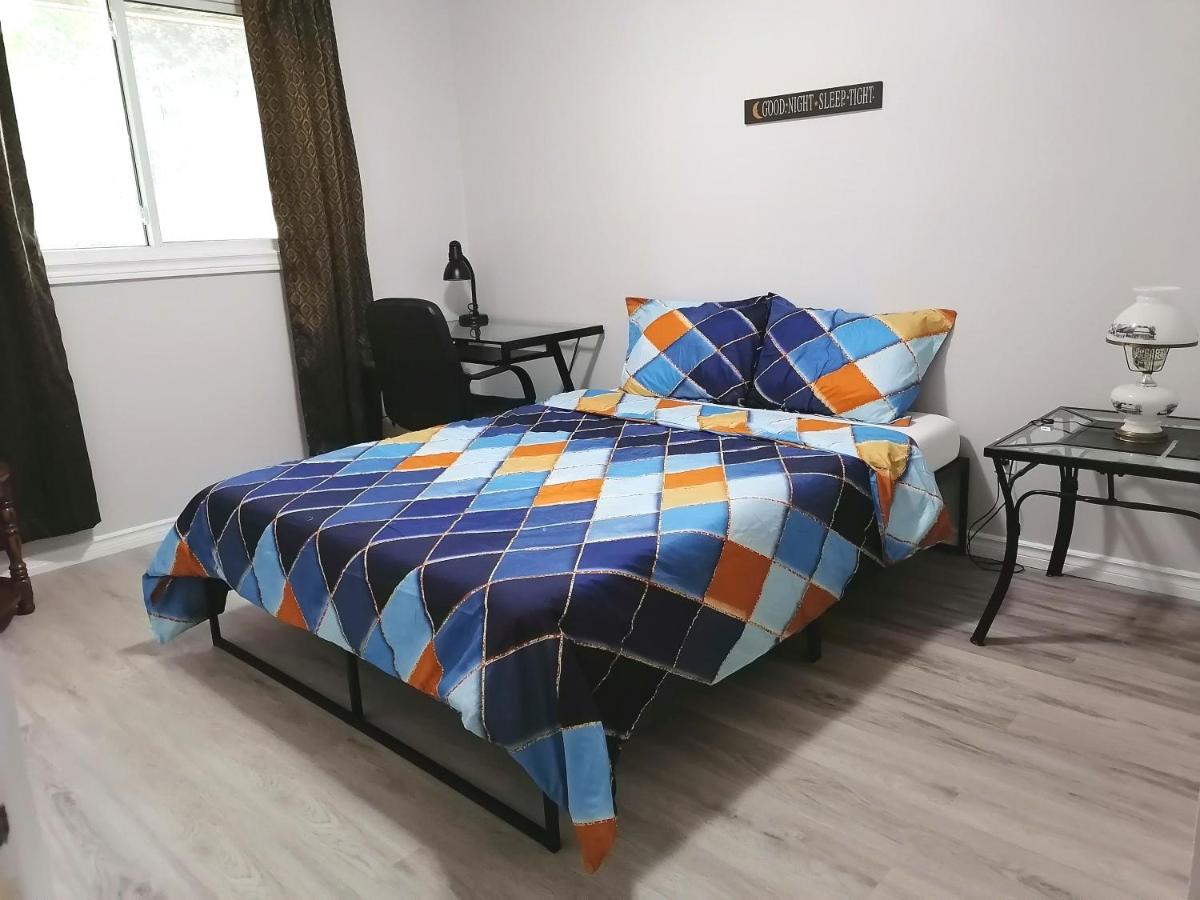 Cheerful 3-bedroom home in prime location - Housity