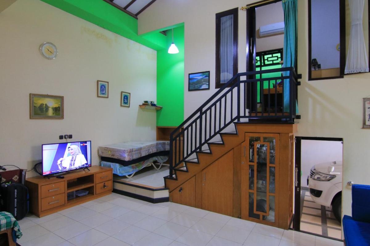Homestay Sawit Syariah - Housity