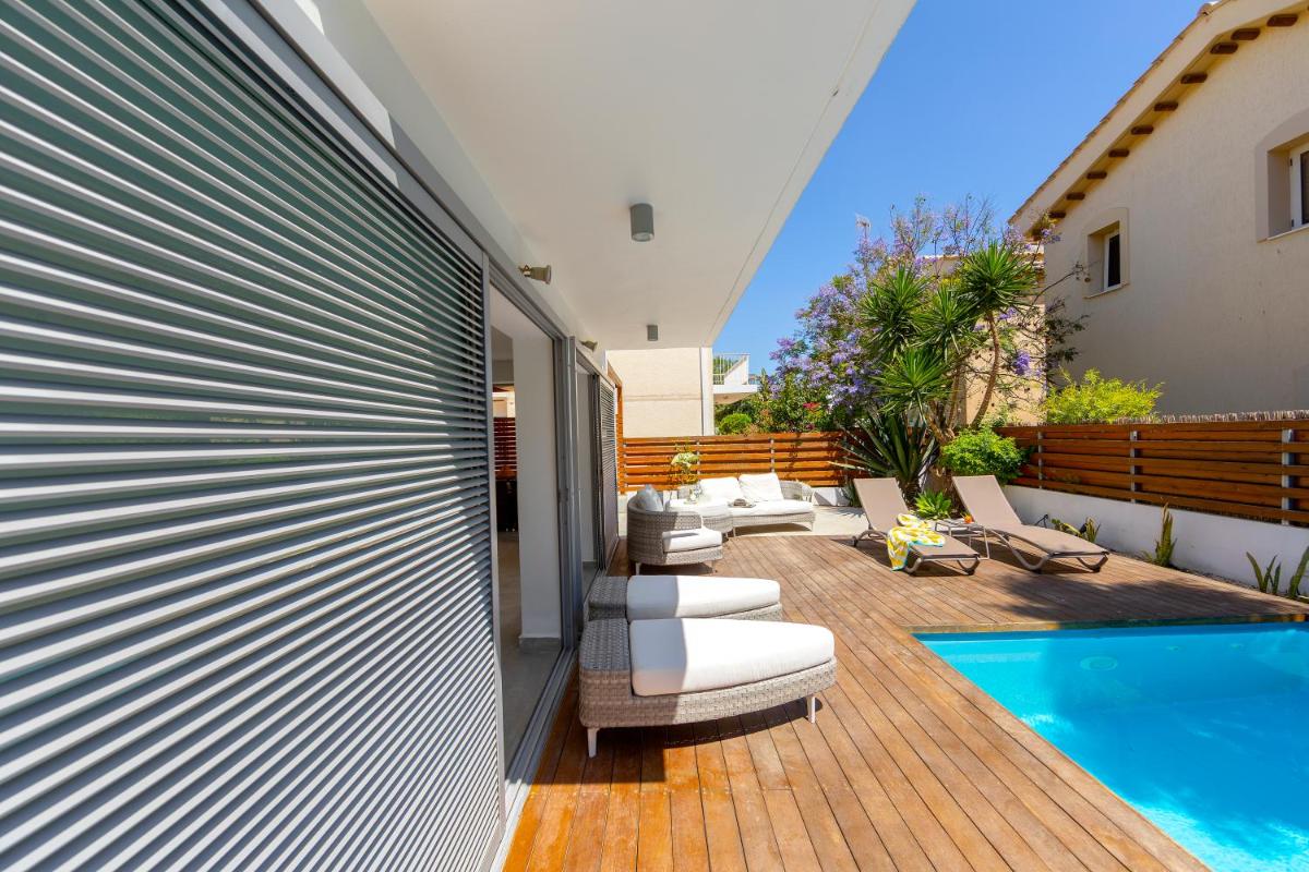 Cyclops Cave Protaras Villa - Housity