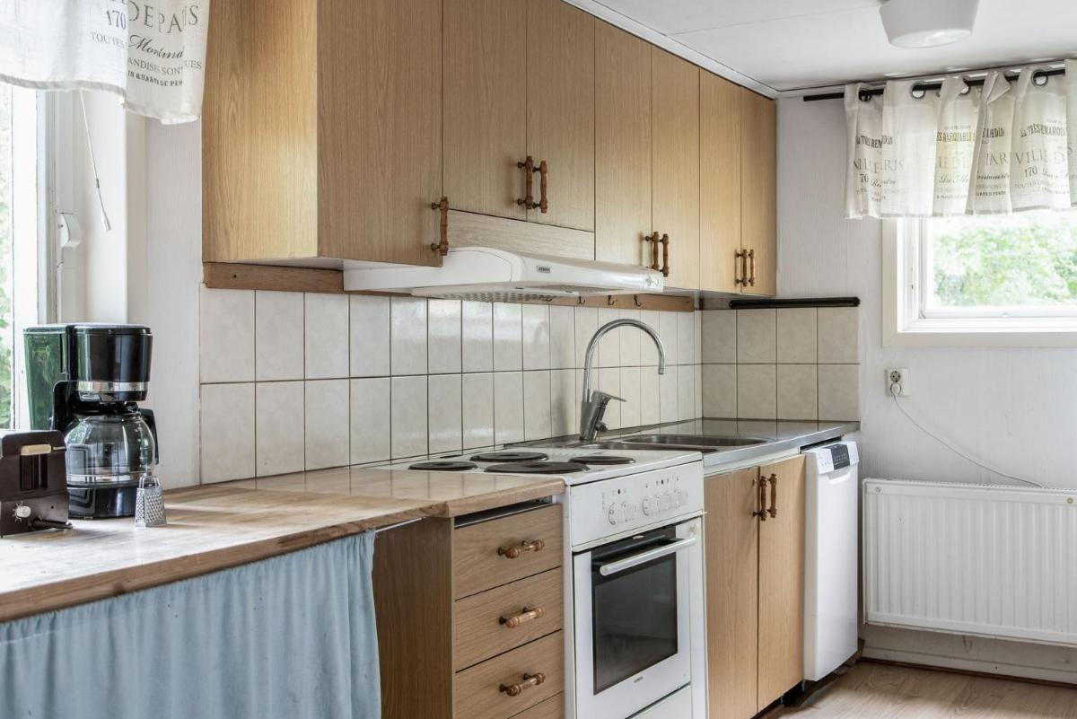 Holiday house with amazing lake views over Bolmen - Housity
