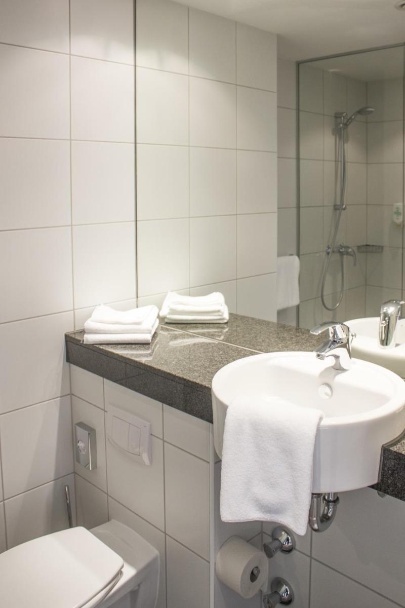 Hotel zur Krone - Housity