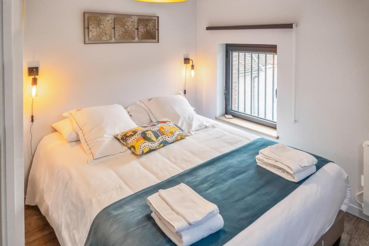 LOGIS Hotel-Restaurant Le Relais d'Aligre - Housity