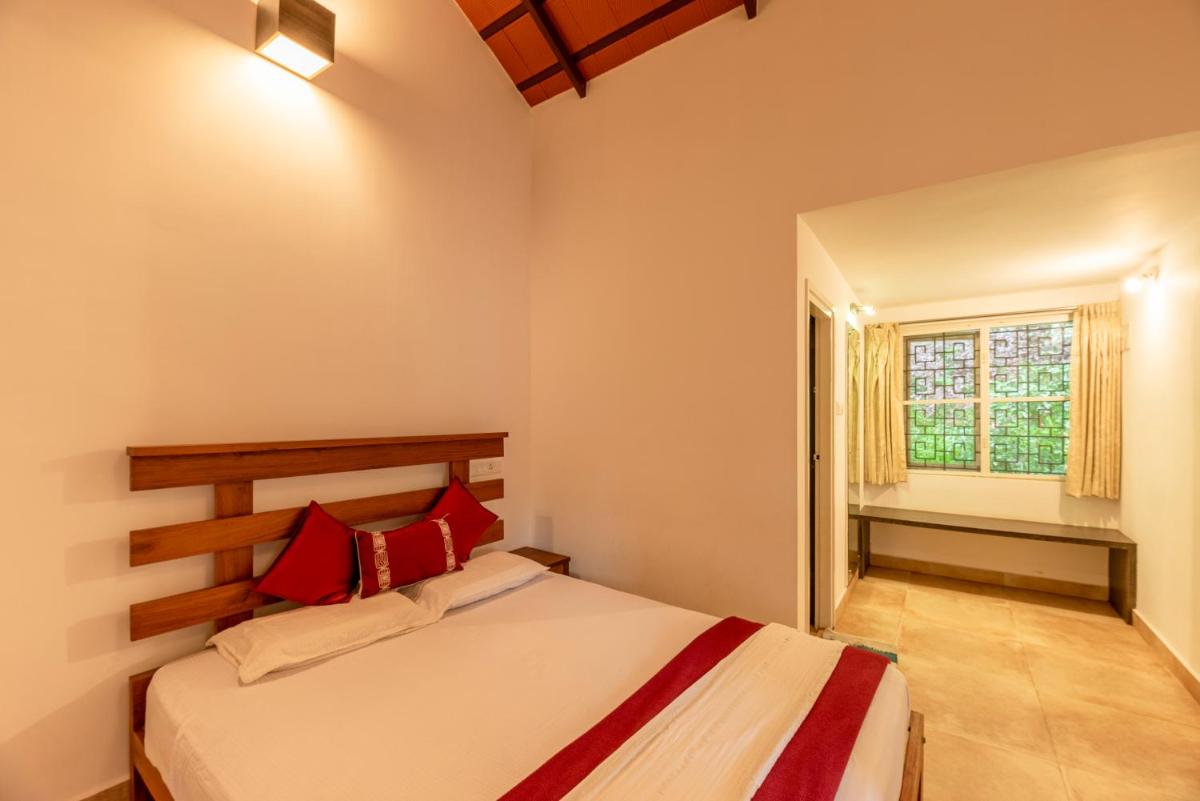 Clover, 1br amidst coffee plantation by Roamhome - Housity