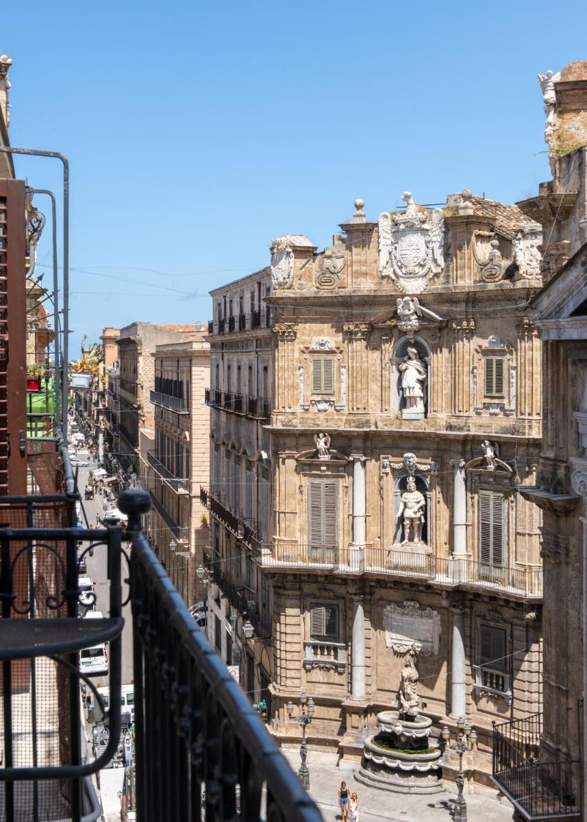 Villena Plaza by Wonderful Italy - Housity