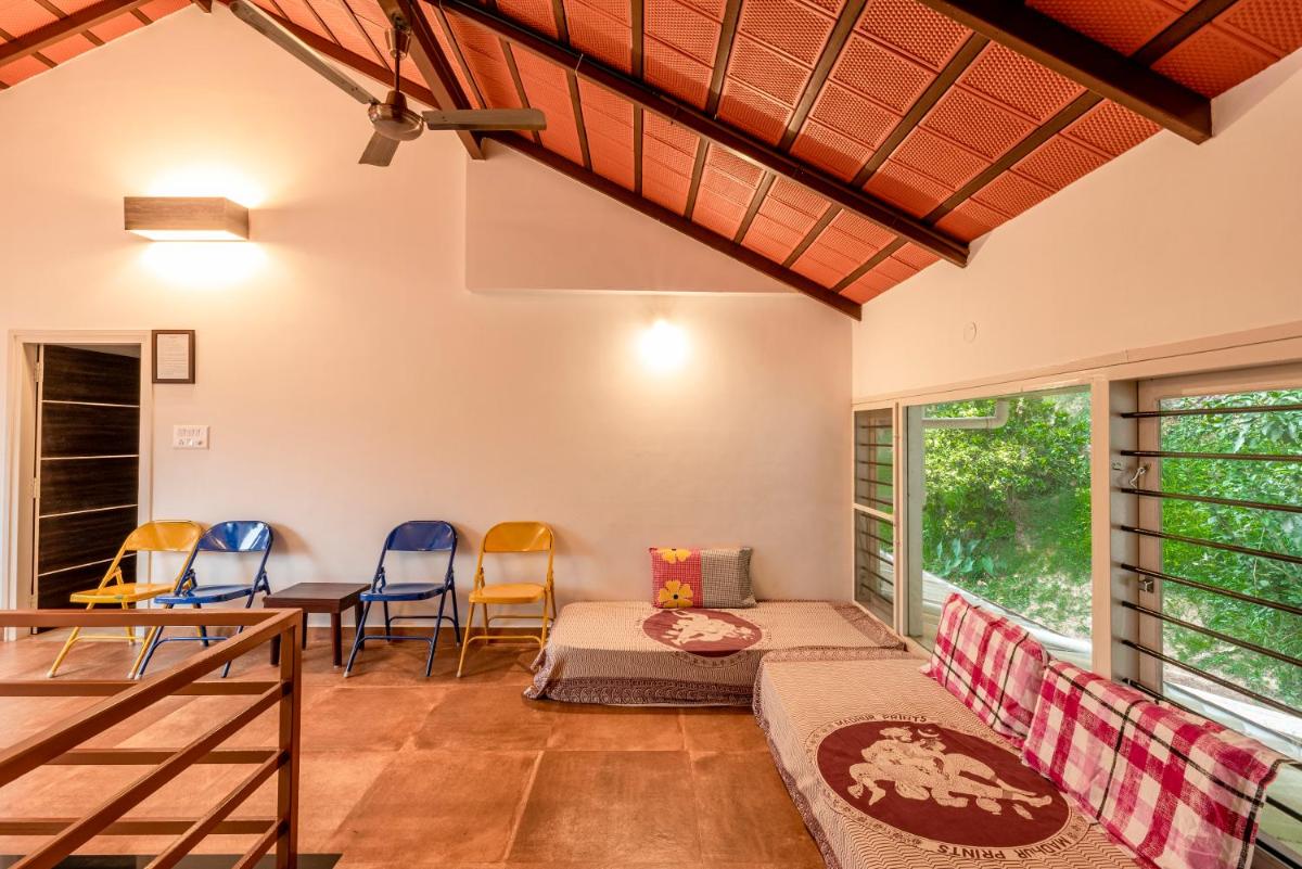 Fernweh, 1br amidst a coffee plantation by Roamhome - Housity