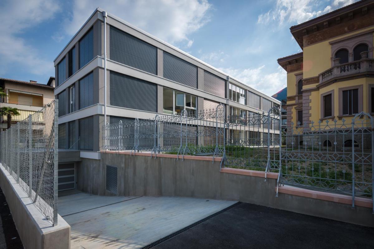 Modern Studios Mendrisio - Housity