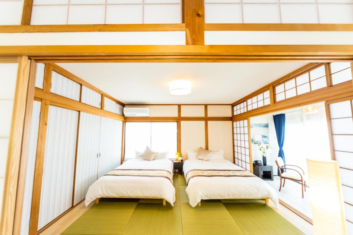 Awaji Seaside Villa in Goshiki - Housity