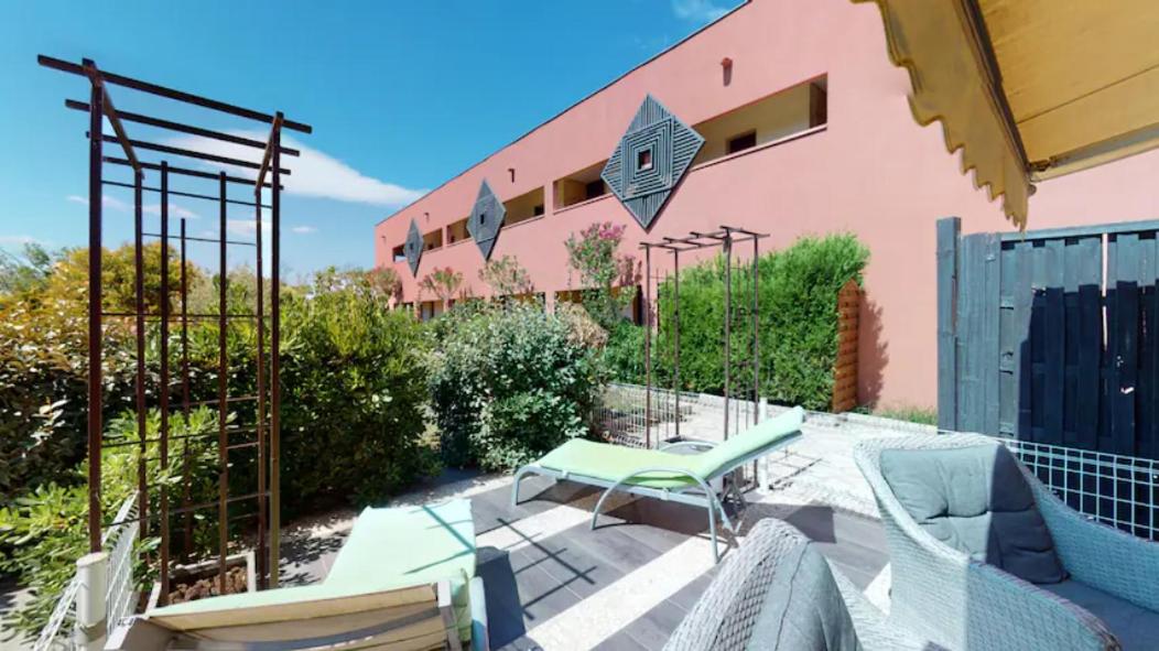 Rez de jardin 4 couchages avec piscine - Housity