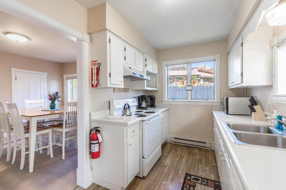 952 Main Street - Housity