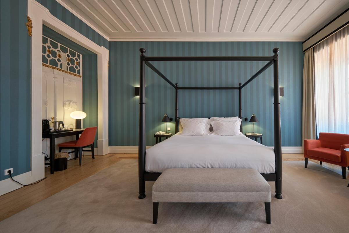 Uma cama ou camas num quarto em Octant Lousa