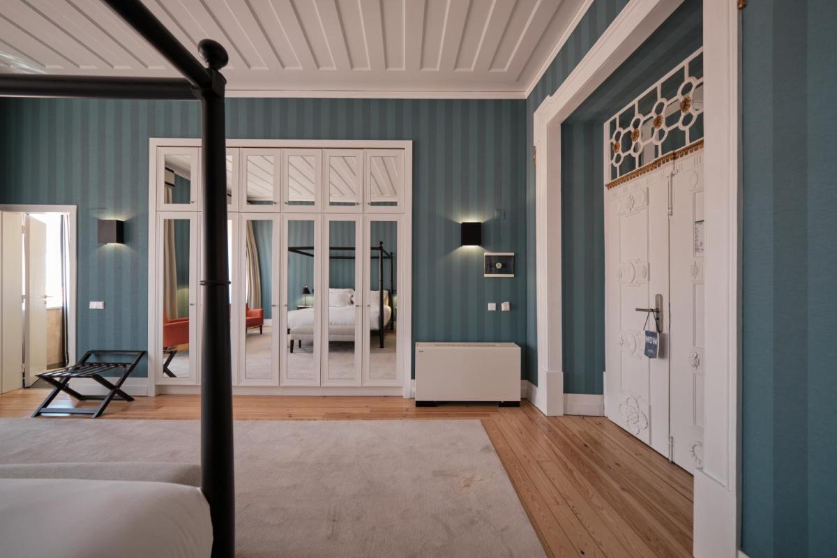 Uma cama ou camas num quarto em Octant Lousa