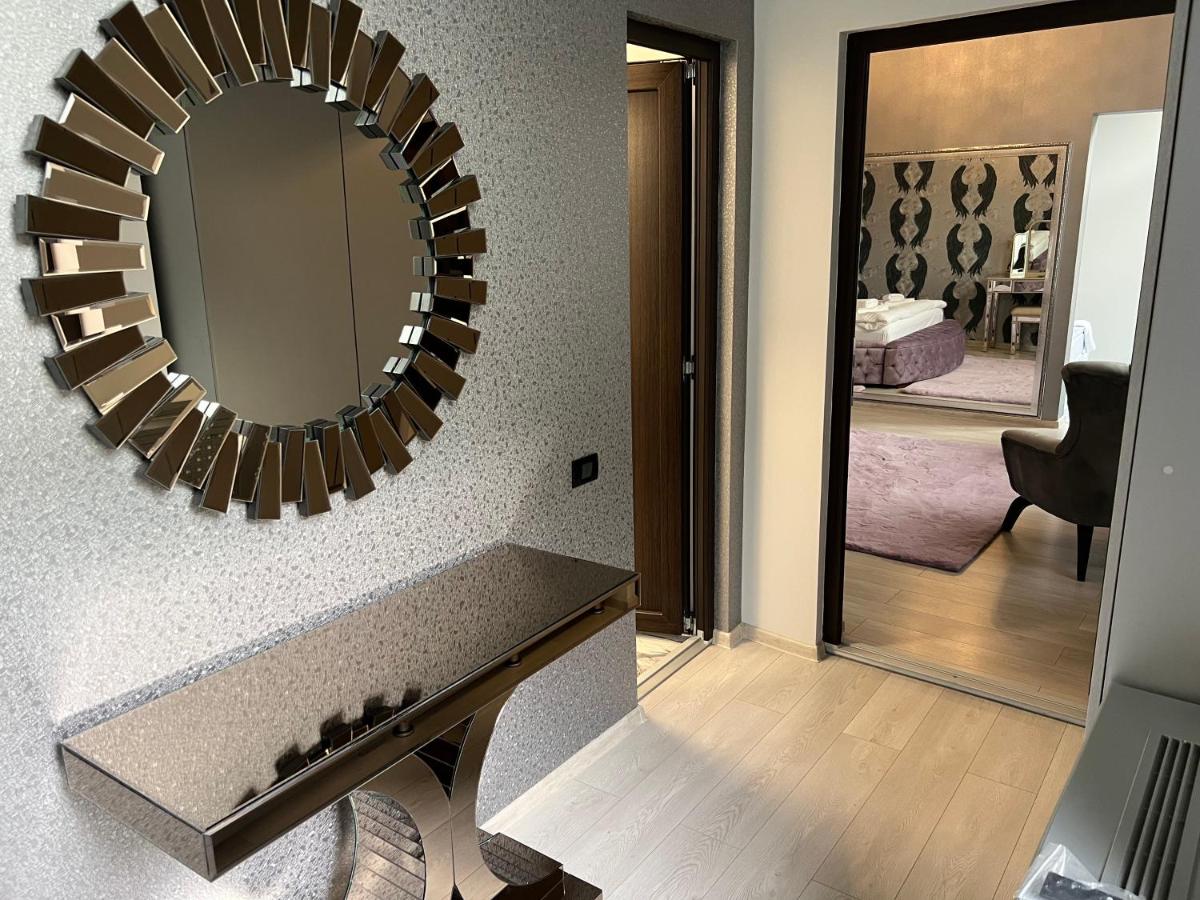 Suitetrails - Cetate Residence City