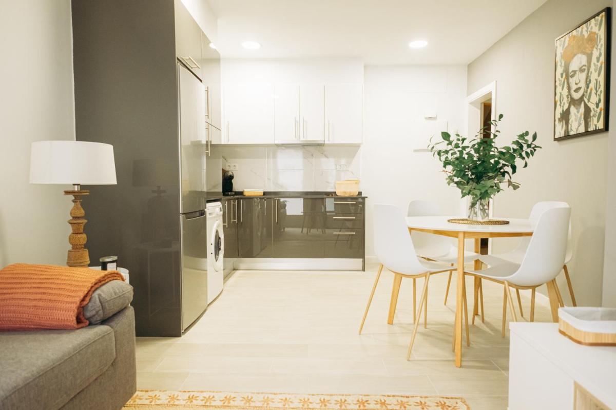 Club Apartments by Grupo Compostelana 3 - Housity