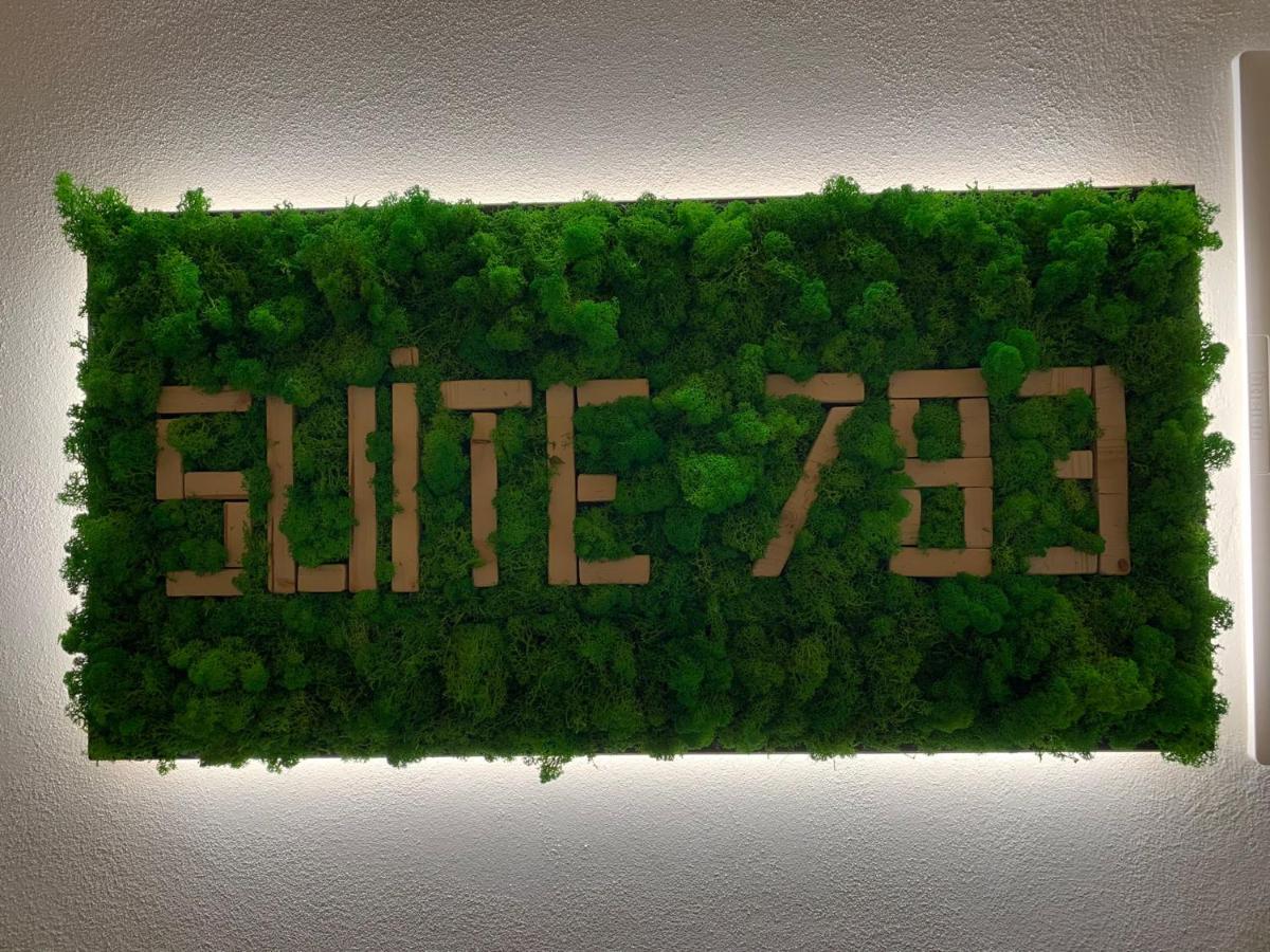 Suite 783 Bed and Breakfast - Housity