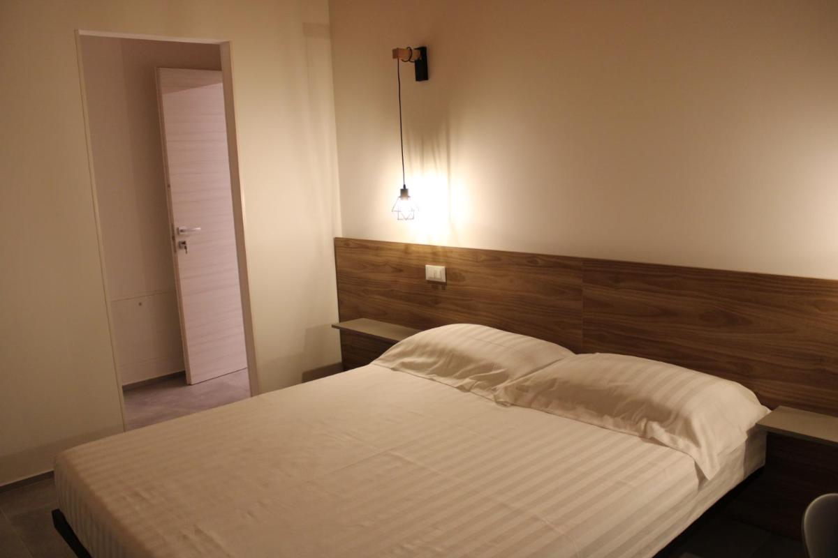 Suite 783 Bed and Breakfast - Hizvo