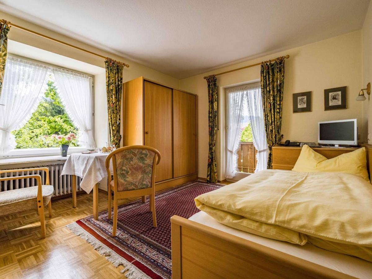 Gästehaus Christa Mauerer - Housity