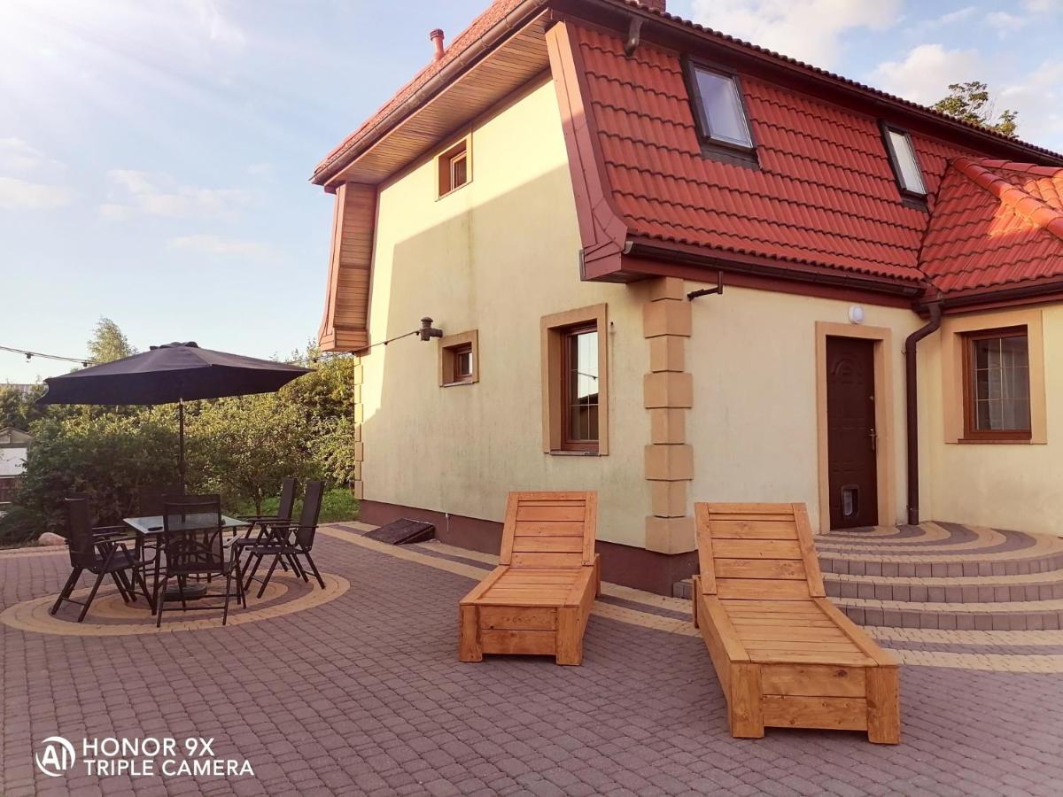 Dom nad stawem - dom na wyłączność - Housity
