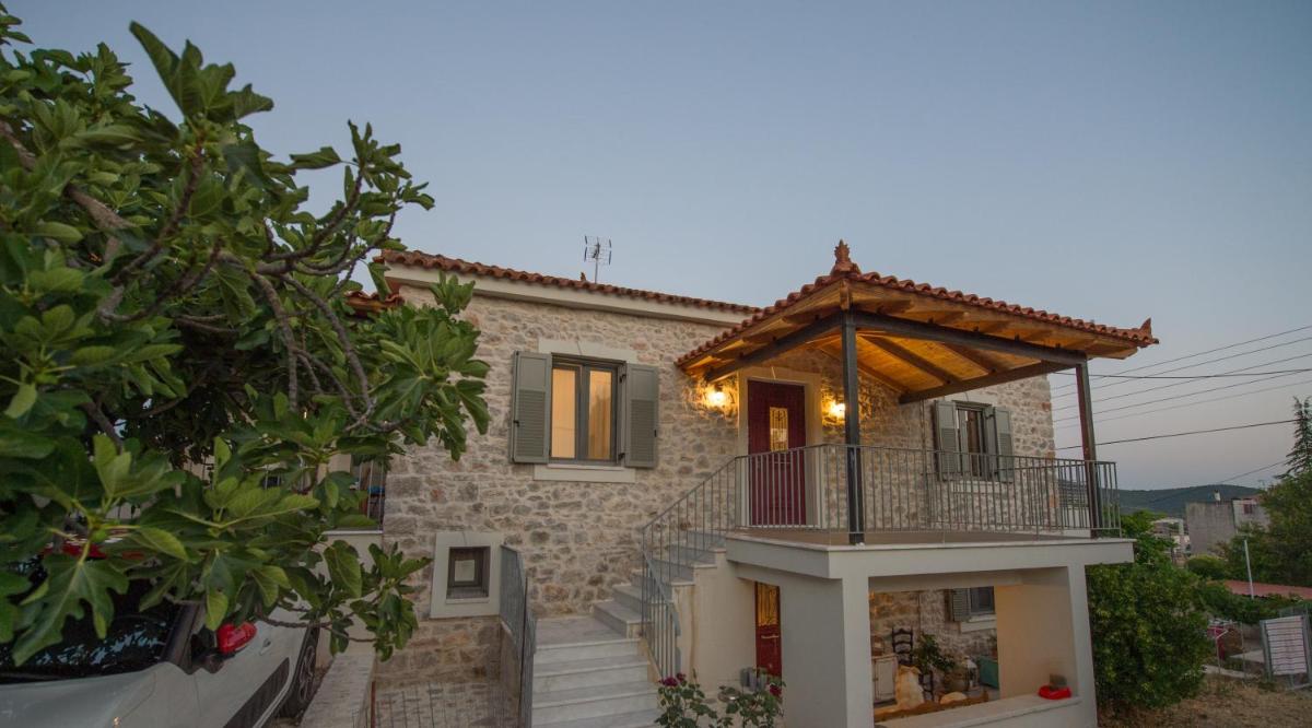 Fotini's House - Housity