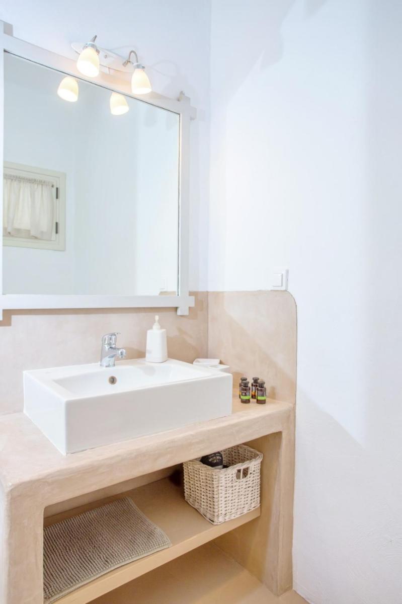 Lithos Villas - Housity