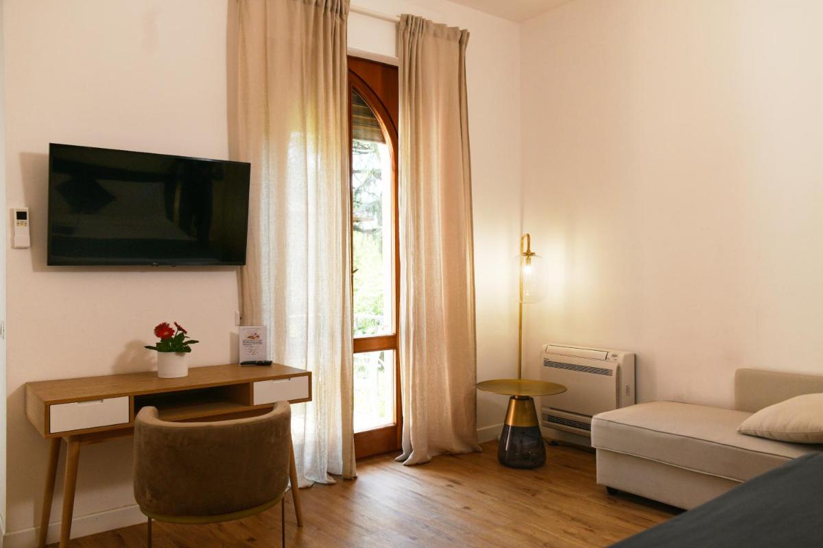 La Villa bed & breakfast - Hizvo