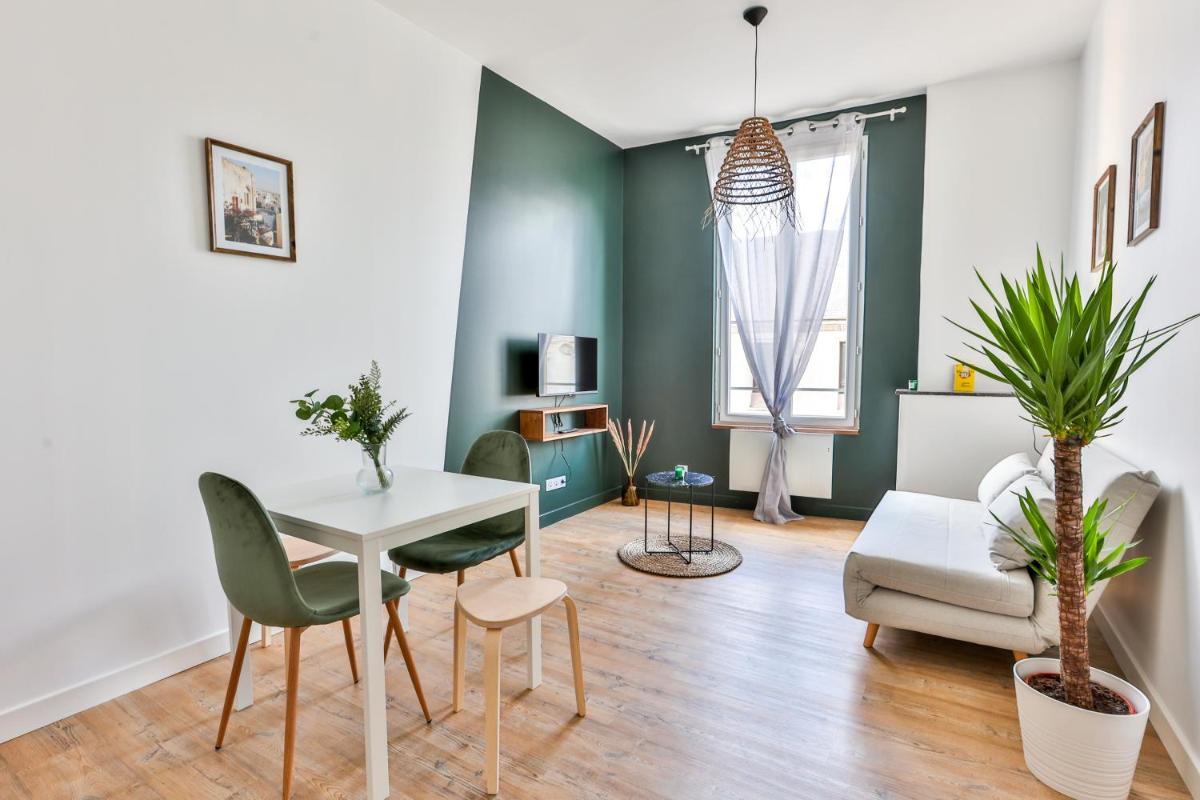 VILLA VERDE #Hypercentre #Charente #Parking - Housity