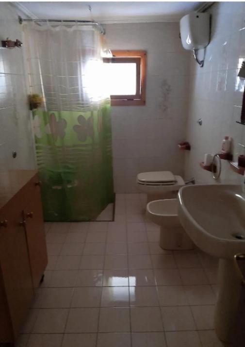 Casa vacanza sotto il castello - Housity