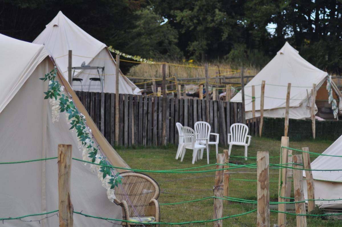 Walnut Tree Glamping - Housity