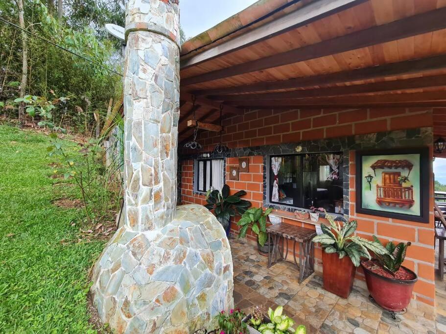 Los Luceros - Housity