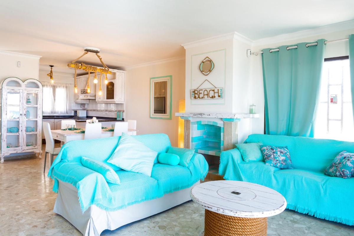 La Golondrina - Beach froont - Housity