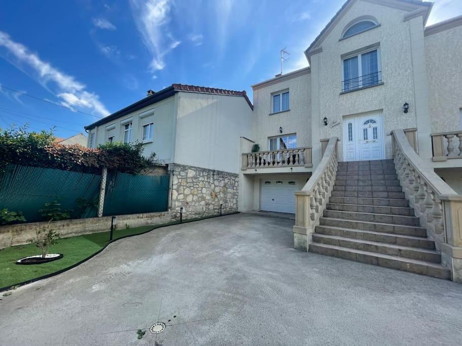 Proche Paris et Disney Maison 90 M2 CLIMATISÉ bord de Marne - Housity