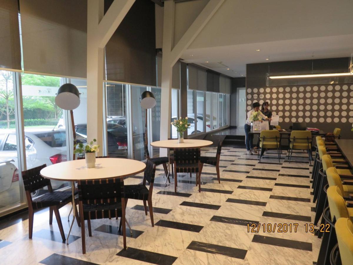 One Br With 50 Meter To Metro Station - Housity