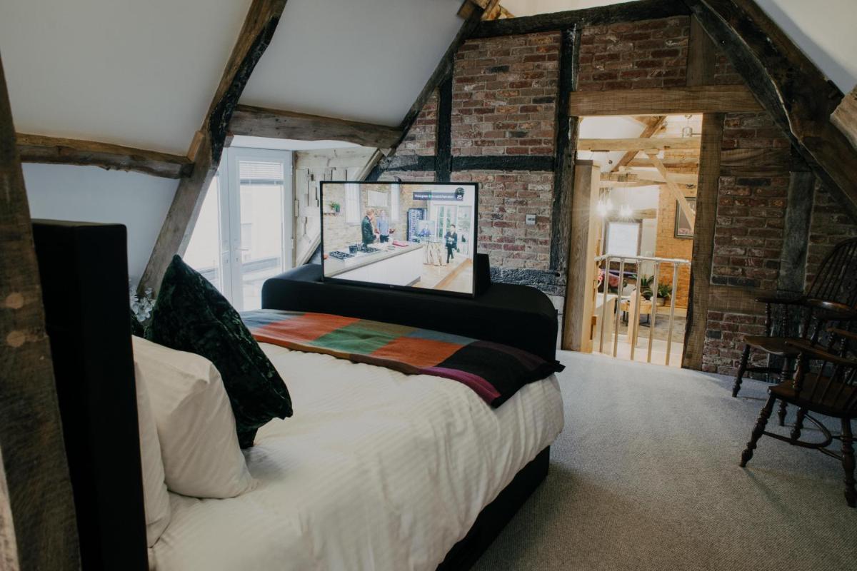 Urban Lofts - Housity