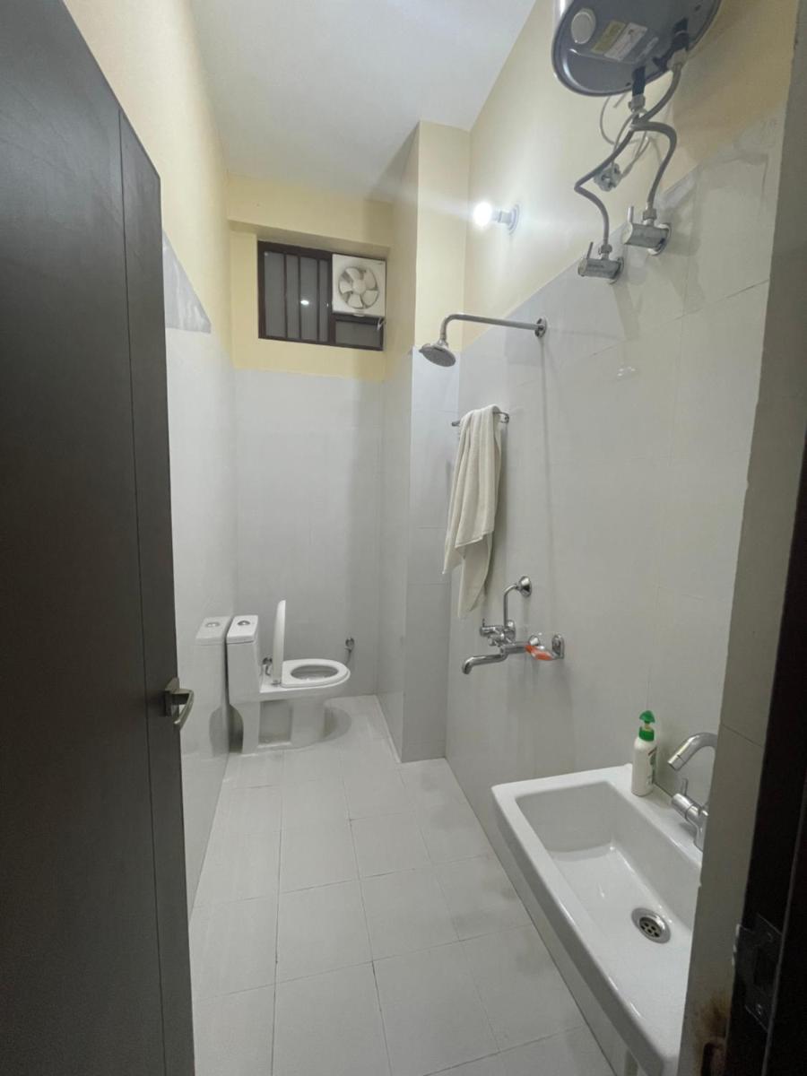 BLD Restaurant And Home Stay - Housity