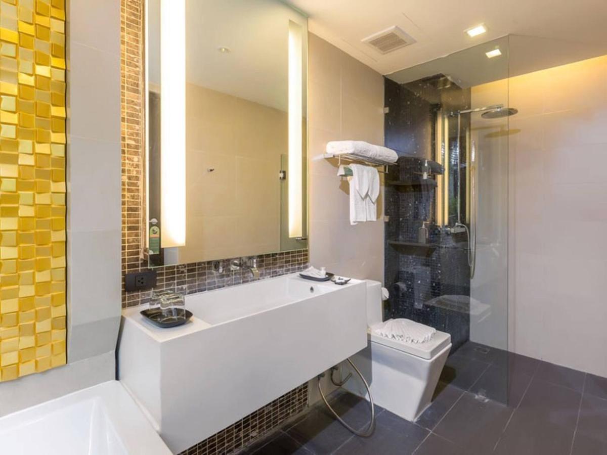 Suitetrails - Patong Beachfront Studio 2 Mins Walk 2 Patong Beach