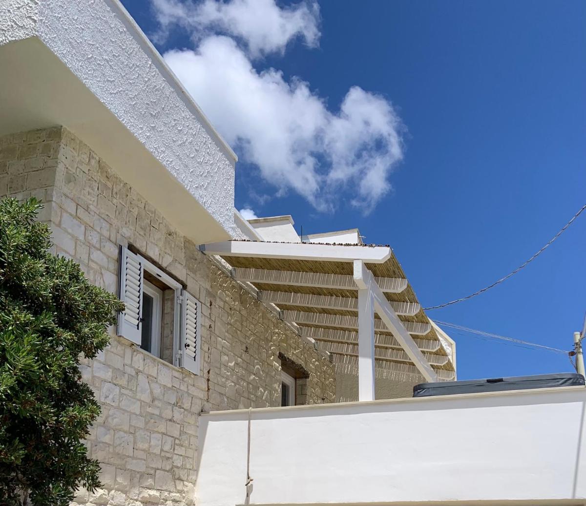 Dame del Mare - Housity