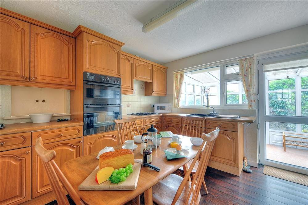 Gosling Way - Housity