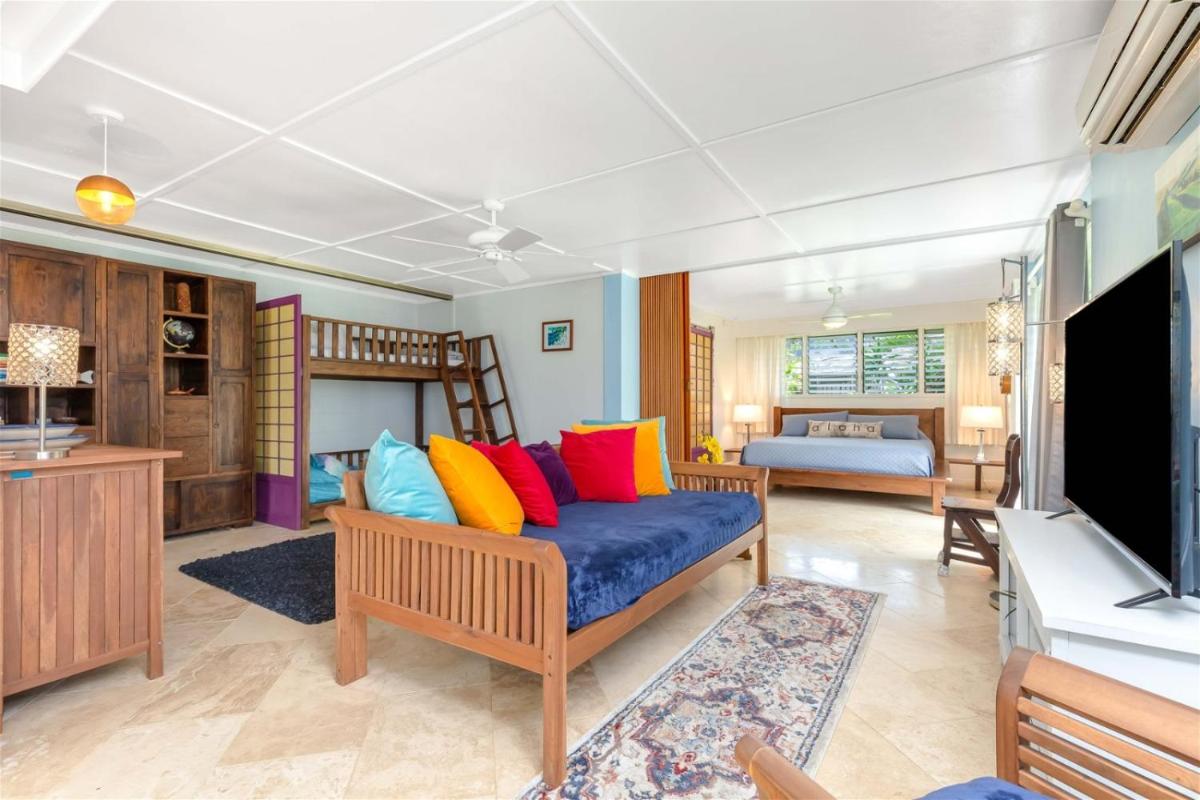 Exquisite Mokuleia Beach Cottage - Housity
