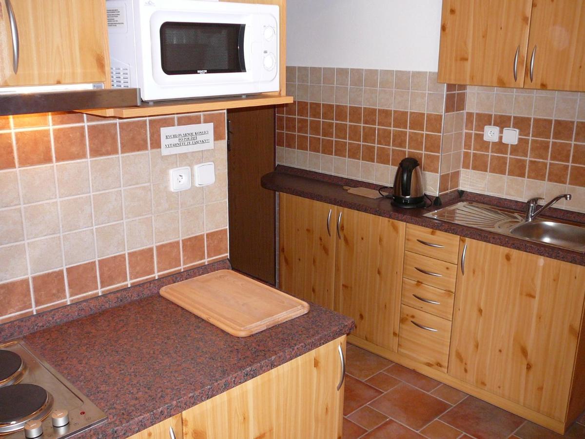 Pension BRILLIA - Housity