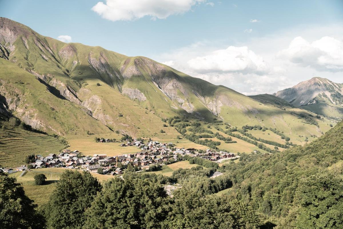Paysage naturel près de l'hôtel